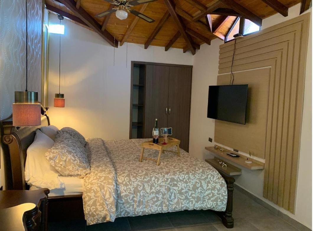 Cabanas La Carolina - Mesa De Los Santos Лос-Сантос Экстерьер фото