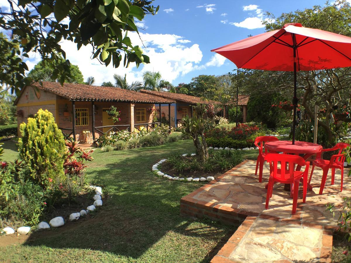 Cabanas La Carolina - Mesa De Los Santos Лос-Сантос Экстерьер фото