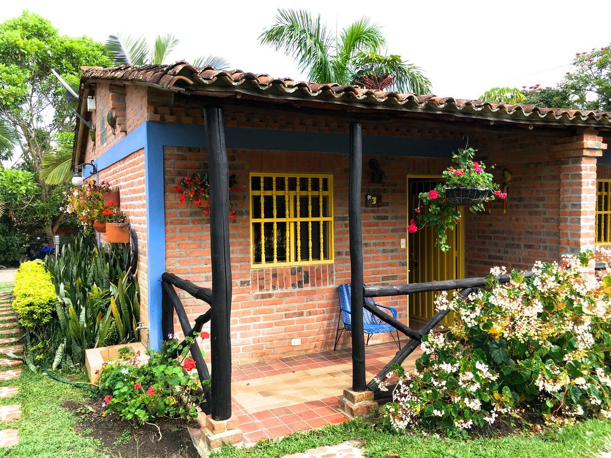 Cabanas La Carolina - Mesa De Los Santos Лос-Сантос Экстерьер фото
