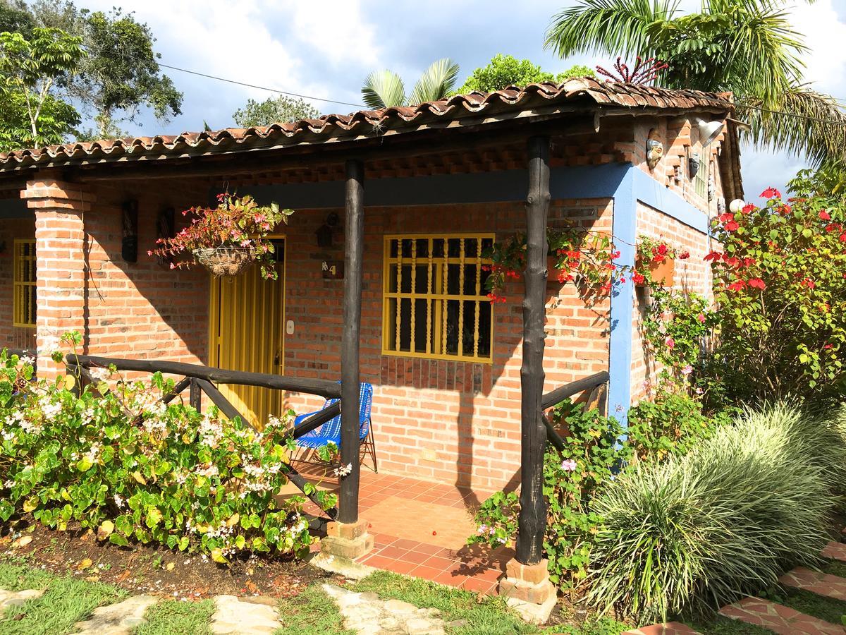 Cabanas La Carolina - Mesa De Los Santos Лос-Сантос Экстерьер фото