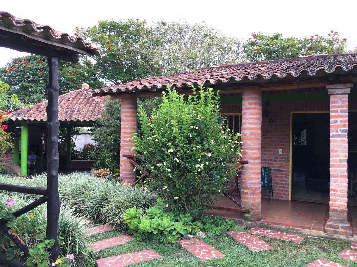 Cabanas La Carolina - Mesa De Los Santos Лос-Сантос Экстерьер фото