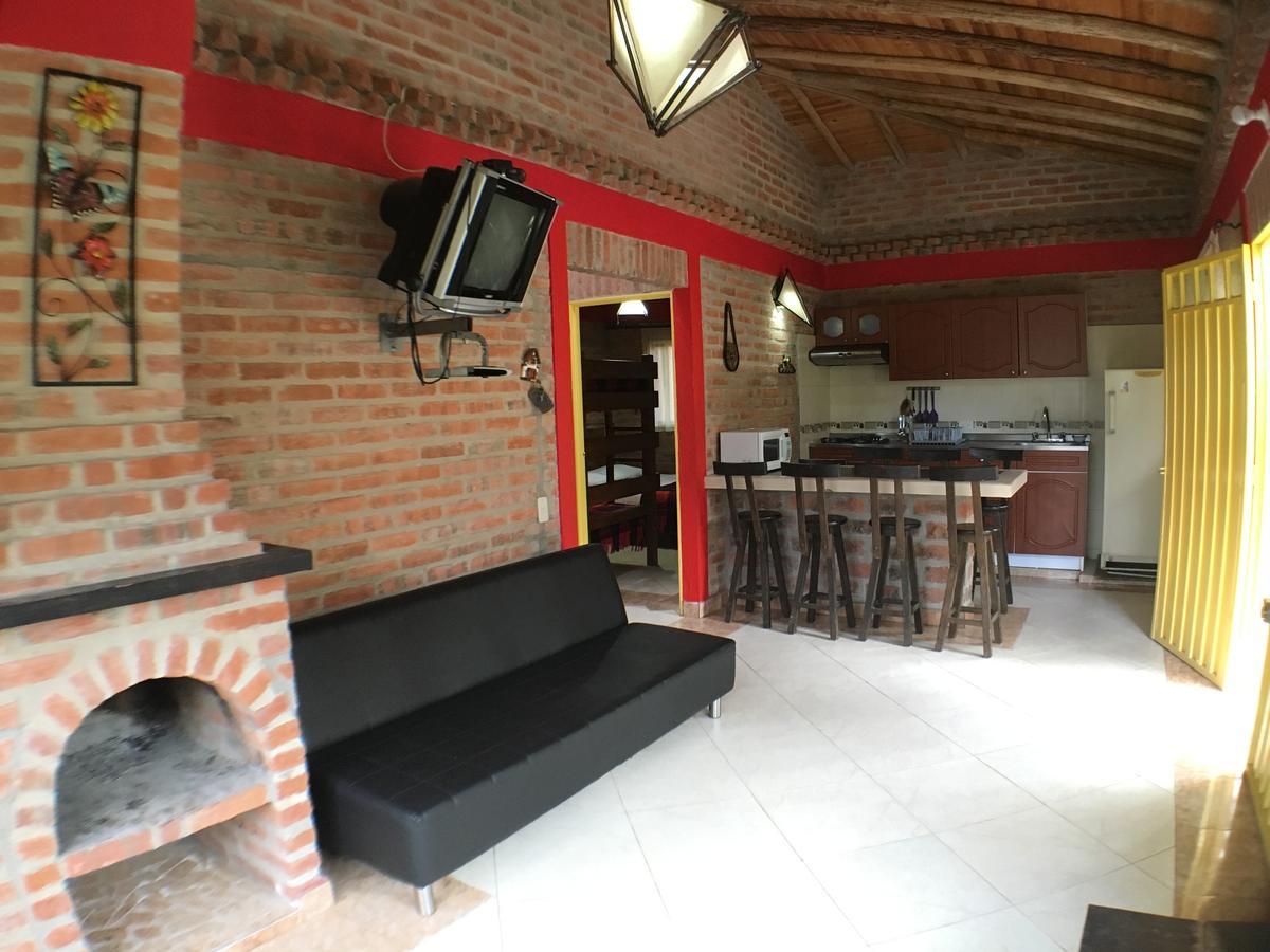 Cabanas La Carolina - Mesa De Los Santos Лос-Сантос Экстерьер фото