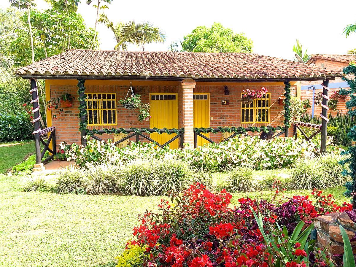 Cabanas La Carolina - Mesa De Los Santos Лос-Сантос Экстерьер фото